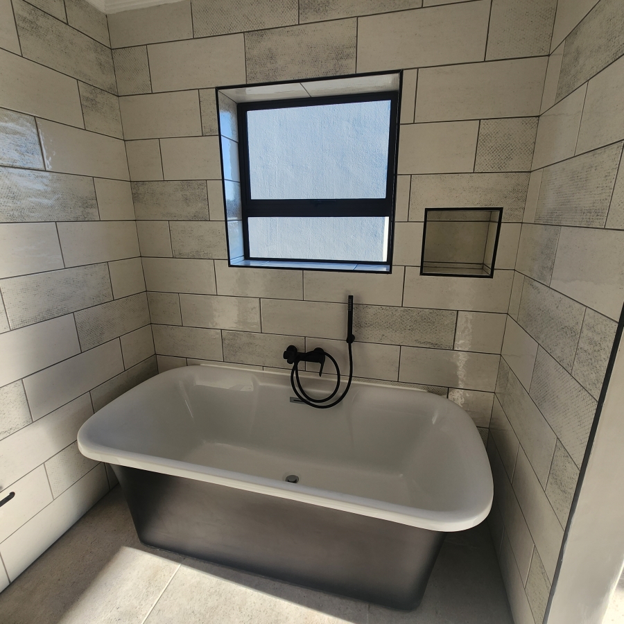 3 Bedroom Property for Sale in Dana Bay Western Cape